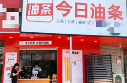 碰瓷兒“今日頭條”？油條店成網紅，3元一根還很搶手